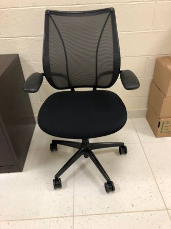 Humanscale Office Chairs 1