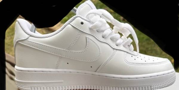 Nike Shoes Air Force (ones)  with Nike socks “brilliant white” 1