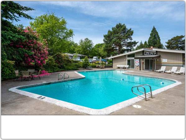 $1,599 / 2br - 985ft2 - All you need and more: 2 BR, 1 BA in a vibrant community. (Portland - 15 Minute Drive to Tualatin Hills Nature Park)63831464735233120