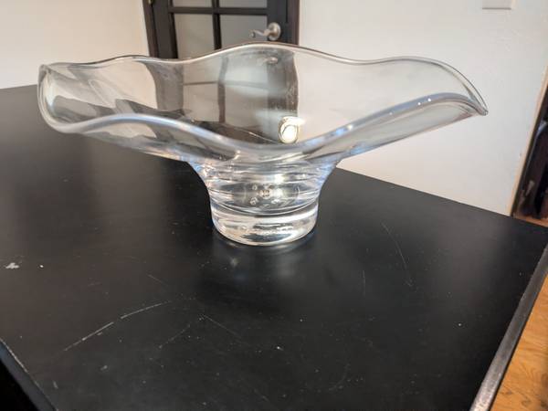 Simon Pearce Large Five Ruffled Edge Hand Blown Glass Bowl 1