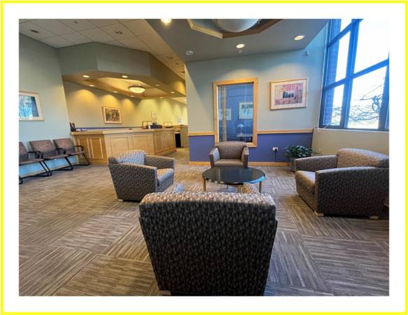 $350 Start the new year off right with bright window office! 🌞🌝63959875882882122