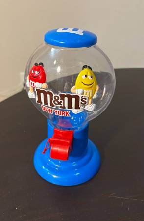 M&M Dispenser 1