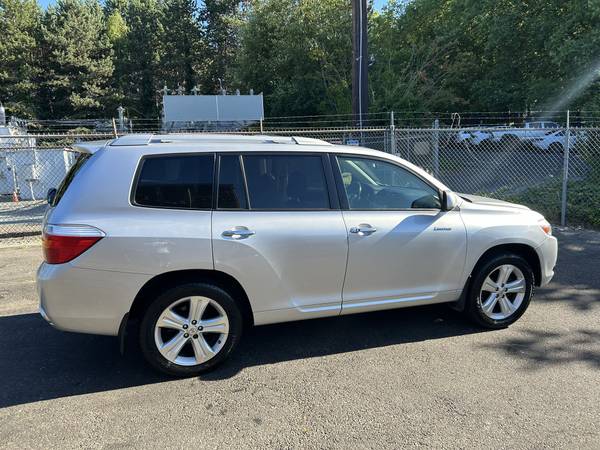 2008 Toyota Highlander Limited 4WD --Intercambio local, título limpio, totalmente equipado- - $7,950 (kirkland)63623042904195123