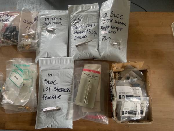 200 PLUS NOS/NIB HIGH END AUDIO CONNECTORS 1