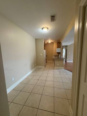 $1,125 / 3br - Piso de 3 habitaciones/2 baños!! ¡PREGUNTA SOBRE NUESTRA OFERTA DE OTOÑO!!!!! ¡SIN CUOTAS DE SOLICITUD! (Livingston, LA)63902939907714122