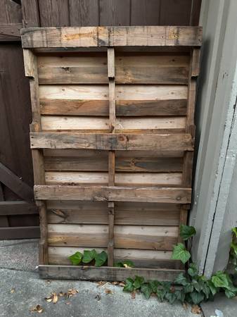 Free pallet 1
