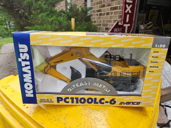 Komatsu PC 1100 LC-6 Excavator Model by Joal, NIB 1
