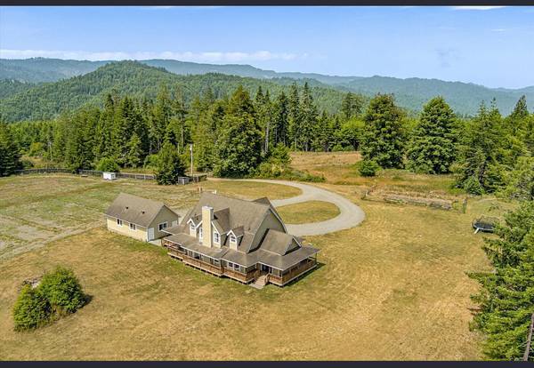 $1,100,000 / 4br - 3183ft2 - Stunning mountain top home minutes from town (santa rosa)63834322436609121