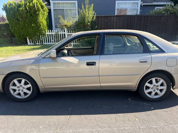 2002 TOYOTA AVALON XL. Humo verificado y registrado. $2400 obo - $2,400 (pittsburg / antioch)63442398603393123