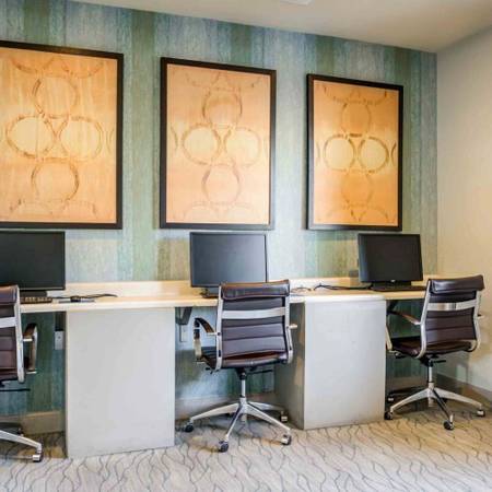 $1,690 / 3br - 1205ft2 - Lavish at Cimarron Apts – Pool, Gym, Bark Park! 🎉🐾 (8301 W Flamingo Rd, Las Vegas, NV)63859497462273122