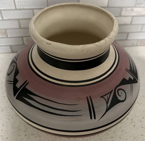 Large Native Inspired Pot 1