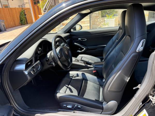 911 Porsche Carrera 2015 - 46,000 millas - 63.000 $ - 65.000 $ (campbell)63470896561537123