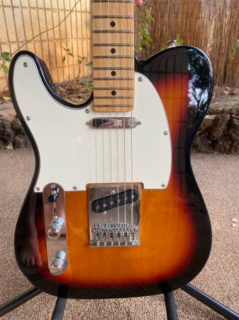 Fender left handed telecaster 1