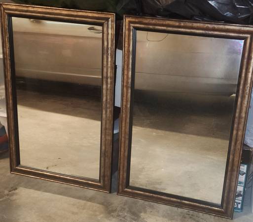 2 Wall Mirrors - $20 (Lawrenceville)63441269574529120