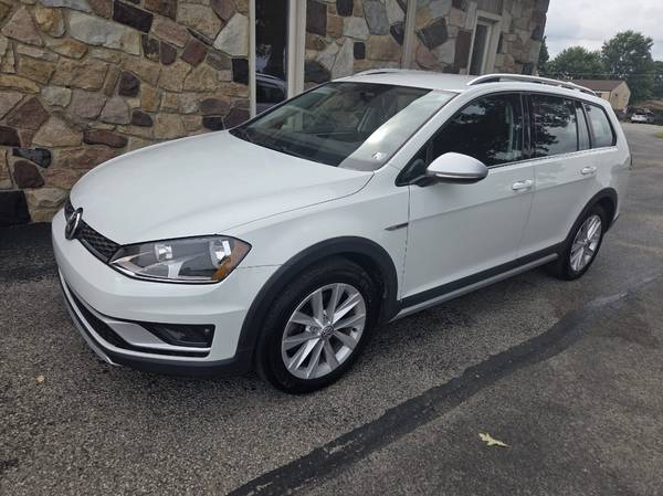 2017 VW Golf Alltrack - $11,500 (Mt. Pleasant)63625169797121124