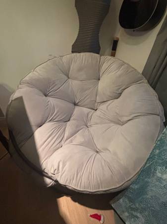papasan chair 1