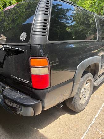 Suburban Chevy 2005 - $480063613550860163121
