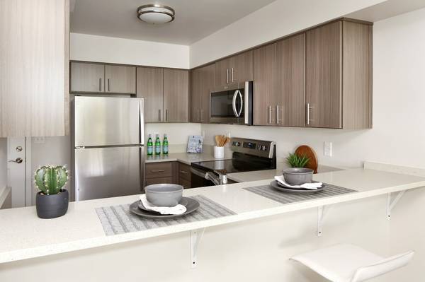 $2,200 / 2br - 846ft2 - Sophia Place Apartments: 2bd/2ba (Bellingham)63935322378627123