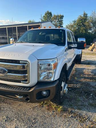 2015 Ford F-350 6.7L Power - Photo 4