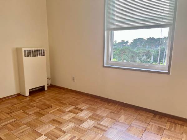 PRIVATE ROOM, AMAZING VIEW + PRIVATE BATH, UTILITIES INC., $1,450 1