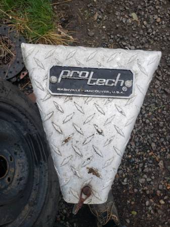 Pro Tech Chain Hanger 1