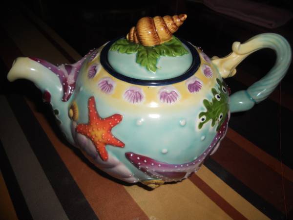 Sea Shell Tea Pot 1