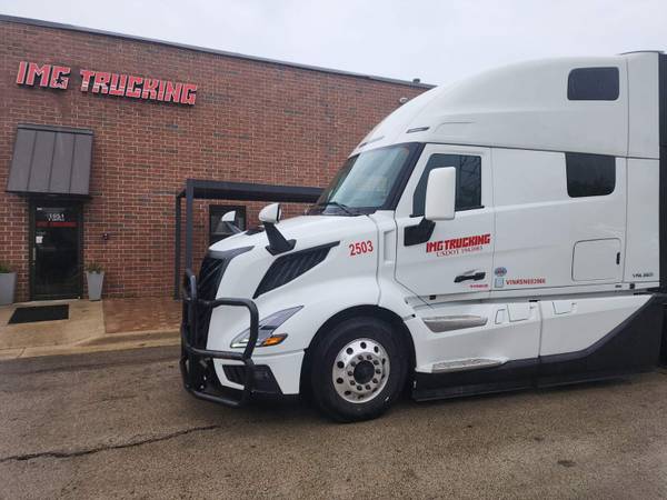 Class A CDL OTR DRIVERS WANTED UP TO $2500/WEEK IMG TRUCKING 1
