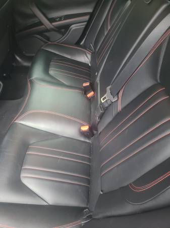 Maserati Ghibli 2016 - $20,999 (Briarwood)63654723162115124