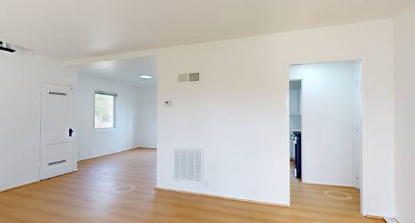 $4,865 / 3br - 1241ft2 - 132 Juan Bautista@Joseph/2ba/Lg. Parkmerced Townhouse/Courtyard View (ingleside / SFSU / CCSF)64011484432130122