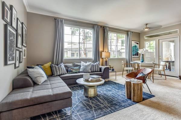 $2,853 / 2br - 998ft2 - Situated in San Diego!, Energy-Efficient Appliances, 2/BD (11600 Compass Point Dr N, San Diego, CA)63663871768067122