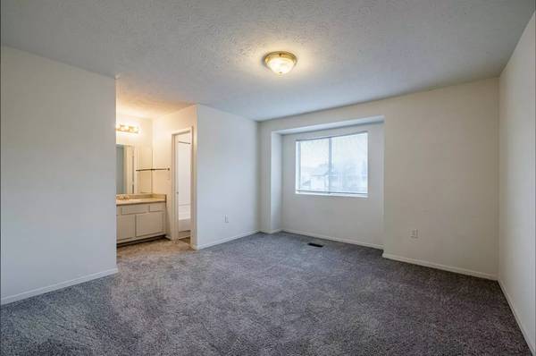 $1,569 / 3br - 1285ft2 - Don't miss out! Enjoy upscale living at a bargain budget price! (Stone Mountain)63964124307331124