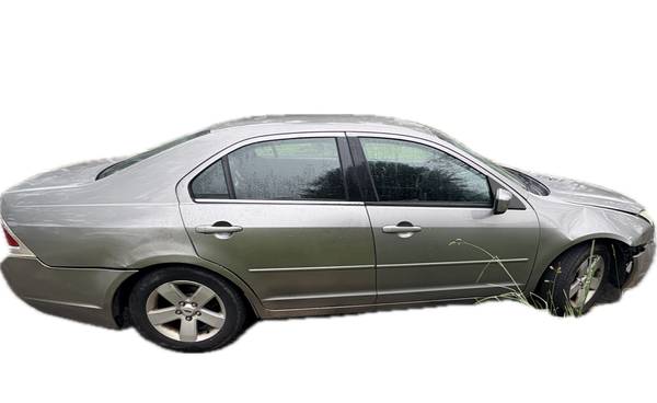 2008 Ford Fusion - Tal cual con abolladuras, óxido, inestable, ruidoso - sin averías - $1,50063618665304963122
