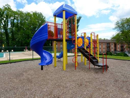 $1,445 / 2br - 1240ft2 - 2 BD, Playground, Central Air Conditioning (1 Millpaint Ln, Owings Mills, MD)63694835982977124