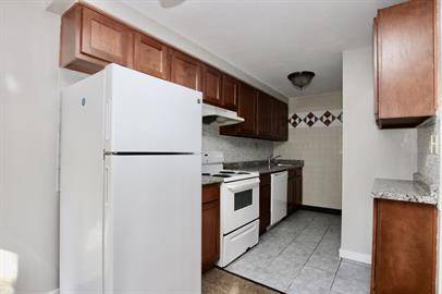 $750 / 1br - This is THE apartment for you!! (Penn Hills)64013374626563124