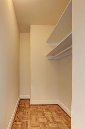 $1,699 / 1br - 400ft2 - Large Closets, Cable Ready, 1/BD 1/BA (1660 Lanier Place Northwest, Washington, DC)63896039449346122