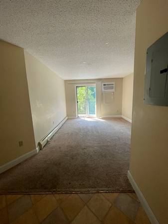 $1,595 / 2br - ¡LISTO Y ESPERANDO! APT DE 2 HABITACIONES;; ¡calefacción y agua caliente incluidas! (795 Mammoth Rd)63931786712578123