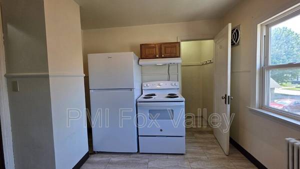$930 / 2br - 800ft2 - 2 Bedroom Apartment (Appleton)63838112118529122