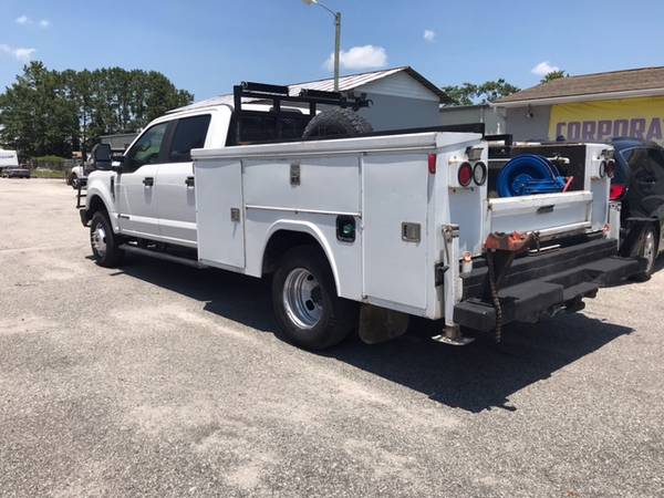 2019 FORD F350 SUPERCREW CAB 4 DOOR 4X4 11' UTILITY BODY DIESEL DUALLY - $22,995 (CORPORATE WHOLESALE)63470078299777122