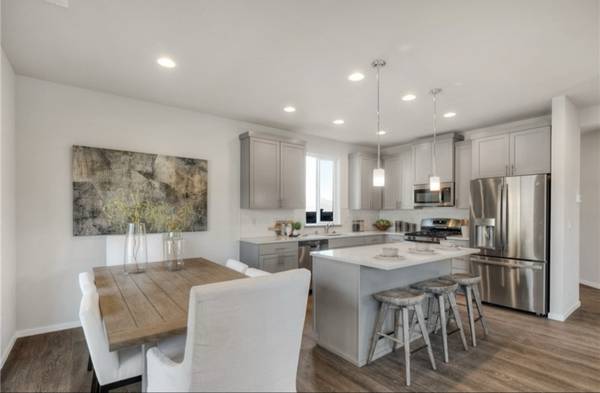 $3500.00 / 5br - 2319ft2 - Brand New 5 Bed/3 Bath Home, with a spacious lawn, Prime Location, Bla63935190599042122