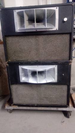 Altec lancing 9844a speakers 1
