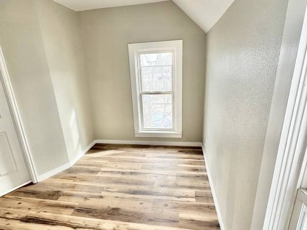 $1,000 / 1br - NO MINIMUM CREDIT REQUIRED. OLD COLORADO CITY (Colorado Springs)63658196639747124
