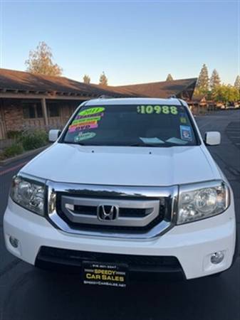 Piloto Honda 2011 EX-L con DVD - $10,988 (Sacramento)63613706377347122