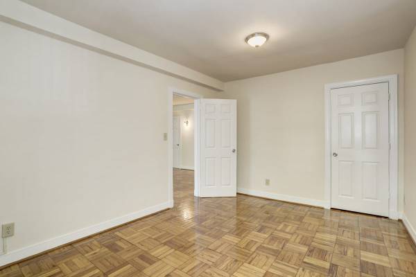 $2,043 / 1br - 710ft2 - Resident Events, Updated Kitchens, Courtyard Setting (1445 Ogden Street Northwest, Washington, DC)63822292924675123