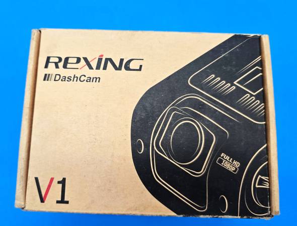 Rexing V1 Basic Dash Cam 1080P FHD DVR Car Driving Recorder, 2.4" LCD 1