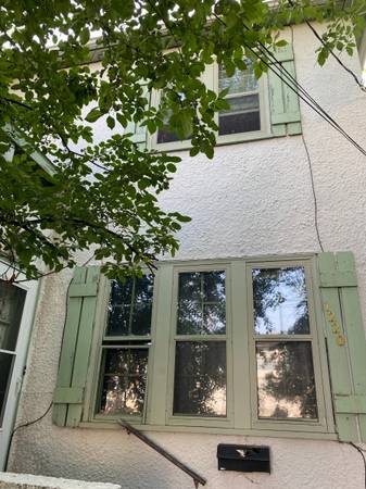 $1,050 / 2br - 1220 11 1/2 st. North (Fargo)63940163241858122
