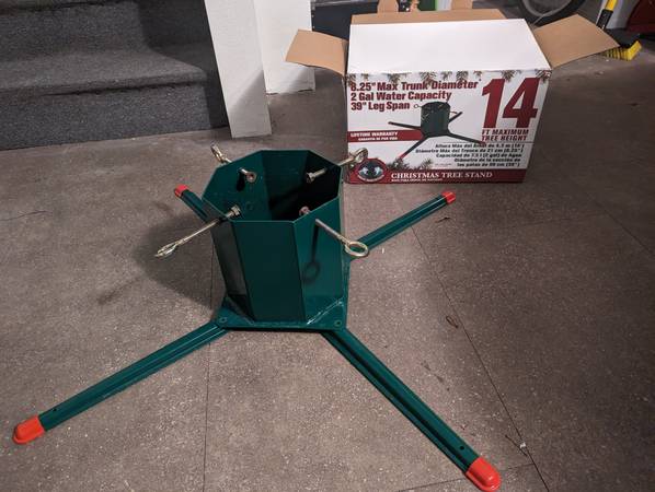 Christmas tree stand Heavy duty metal base 1