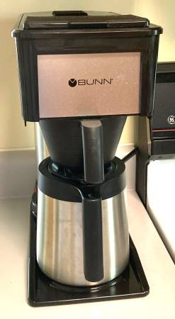 Bunn Coffee Maker in perfect condition 1