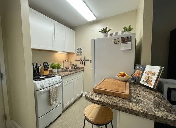 $700 / 1br - 590ft2 - Senior Living with Surprising Affordability (Huntsville)63801860110849124
