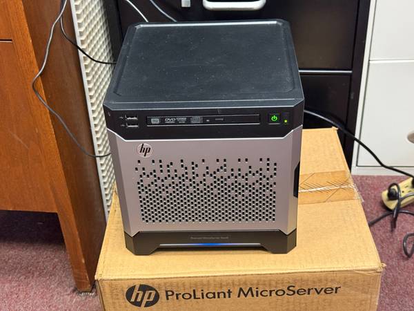 HP Server Microserver Gen 8 Upgraded 1