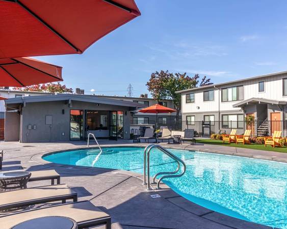 $1,560 / 1br - 687ft2 - Minutes from Downtown: Mode Apartments - Your Urban Retreat (1945 Bell St, Sacramento, CA)64044028469634123